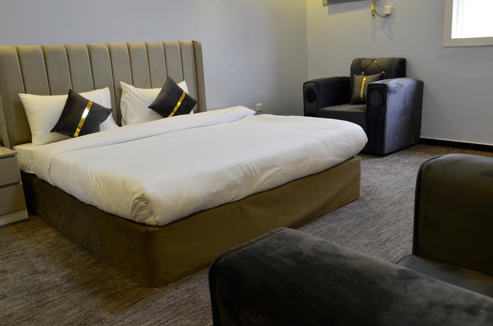 Al Rayhan Suites Медина Экстерьер фото